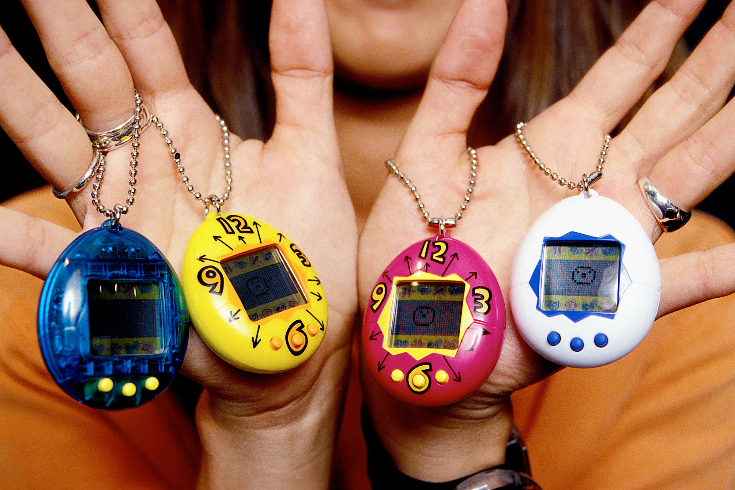 No momento, você está visualizando Tamagotchi faz 30 anos – 100 milhões de unidades + marketing de nostalgia