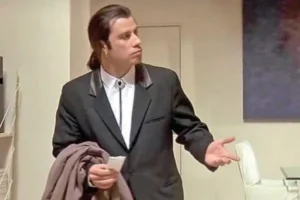 Leia mais sobre o artigo Pulp Fiction Custou US$8,5 Milhões e Salvou a Carreira de John Travolta — Que Quase Não Entrou no Filme