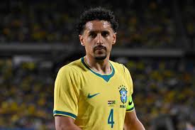 Leia mais sobre o artigo Marquinhos Vai Ser Capitão do Brasil Hoje Contra Marrocos — E Isso Diz Muito Sobre o Que Ancelotti Quer Dessa Seleção