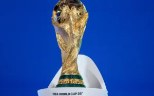Leia mais sobre o artigo Prêmio da Copa do Mundo 2026: quanto ganha o campeão (e o que isso ensina sobre reinvestir no próprio negócio)