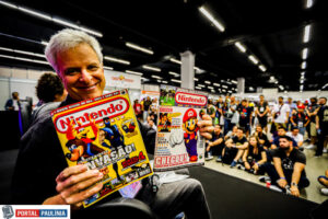 Leia mais sobre o artigo Retrocon 2026 traz os atores originais de Mortal Kombat ao Brasil pela primeira vez: a lição sobre o valor de quem “estava lá” na origem